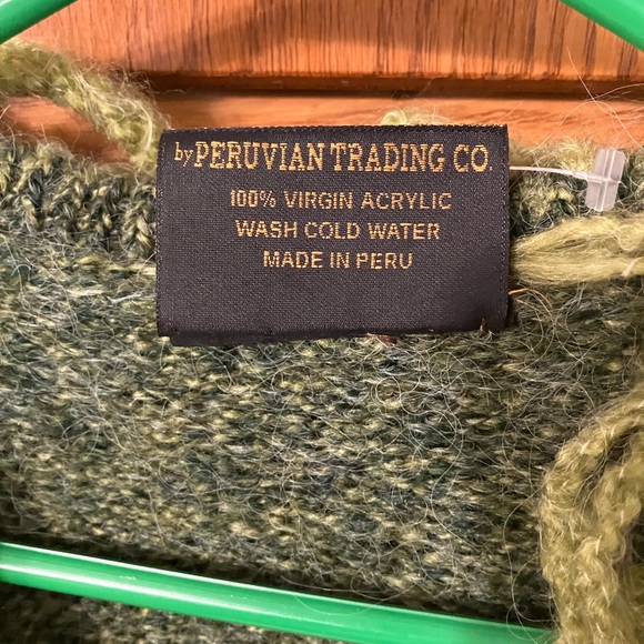 Green Long Cardigan Sweater - Picture 4 of 6